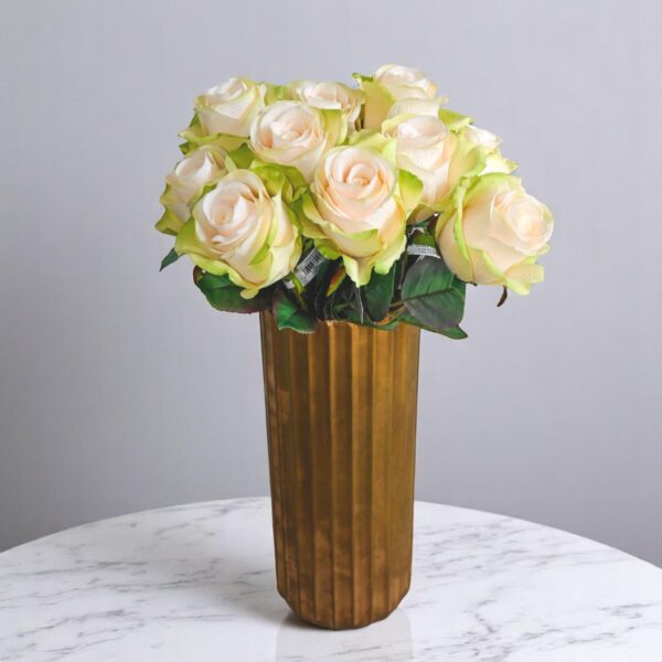 Ecuador Rose Spray